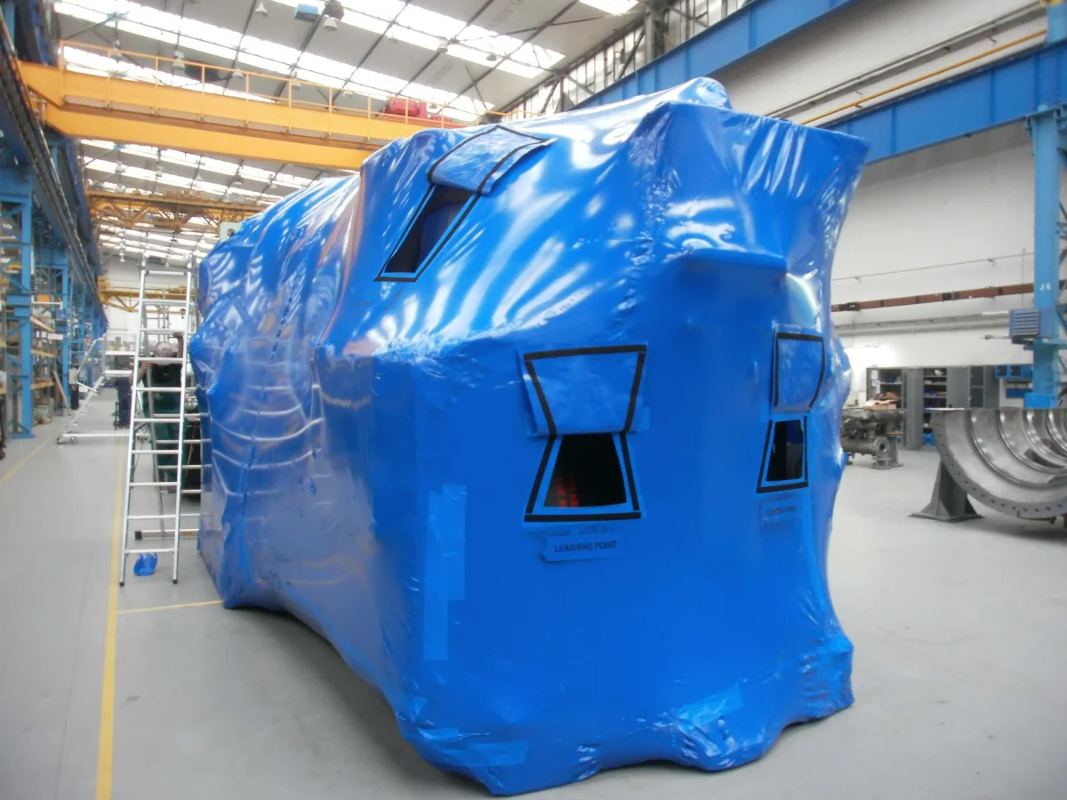 Shrink Wrap Paketleme Deniz Taşımasında Ne Sağlar?